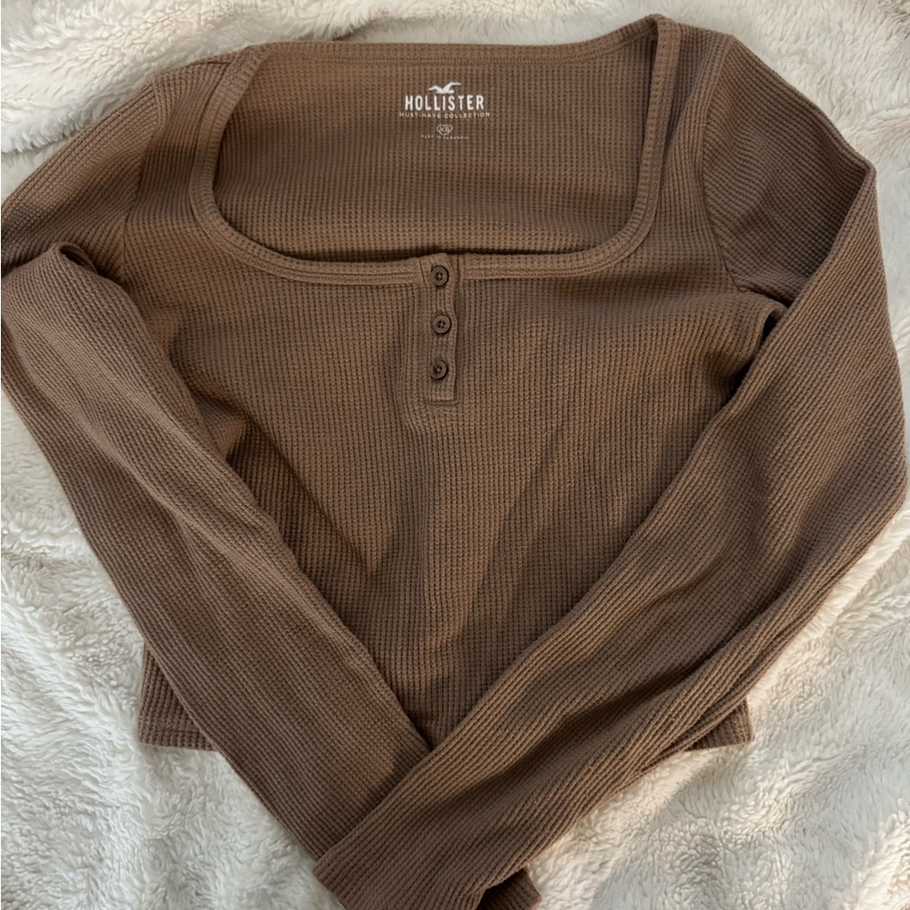 Hollister Women's Brown Long Sleeve Crop Top